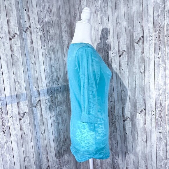 Roxy Burnout Tee | 3/4 Sleeve | Aqua Blue | Medium | Scoop Neck Top | Women's - Picture 3 of 13